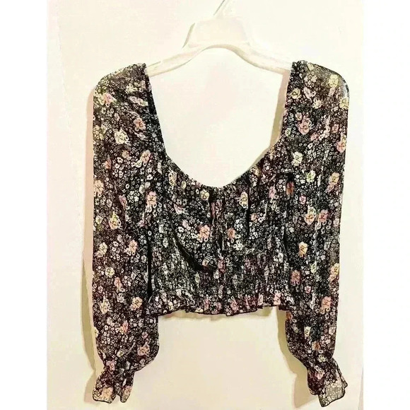 Forever21 Floral Print Smocked Top - Picture 2 of 4